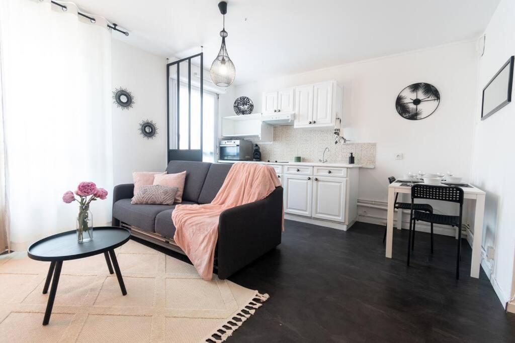 Le Charmant Yin-Yang Studio Proche De Paris Монруж Екстериор снимка