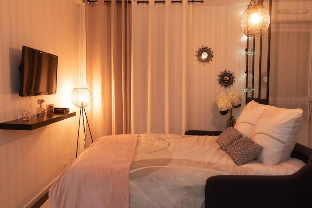 Le Charmant Yin-Yang Studio Proche De Paris Монруж Екстериор снимка